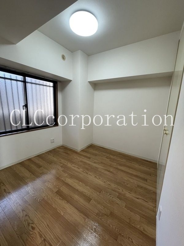 ロイヤルプラザ浅草 ベッドルーム