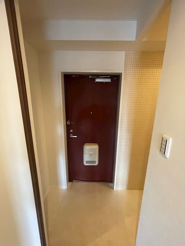 北小岩ワイエムガーデン   玄関