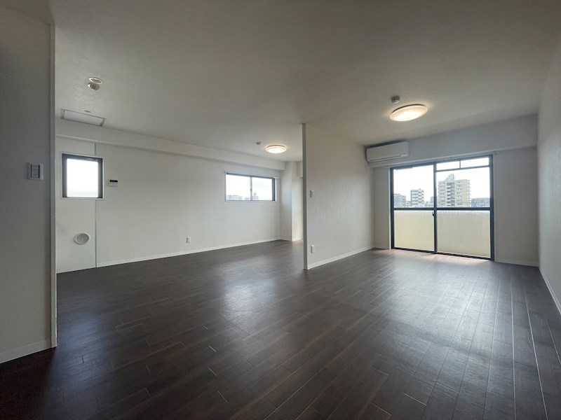 北小岩ワイエムガーデン   リビング