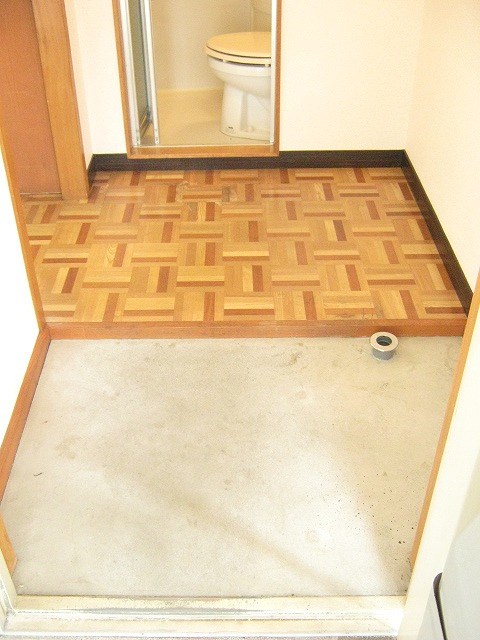 もんコーポ 玄関