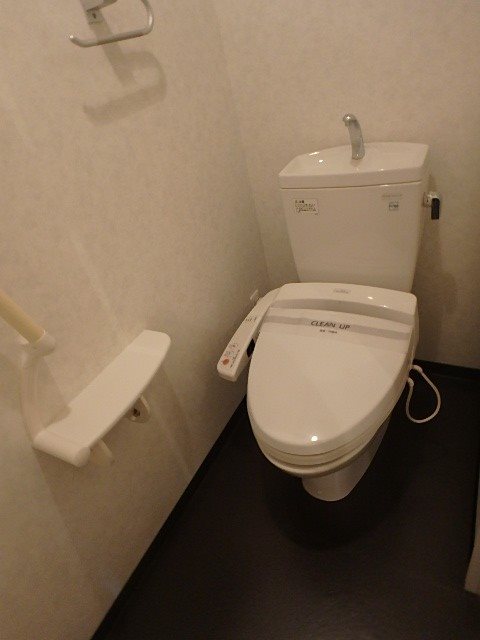 エヴァーモア その他1