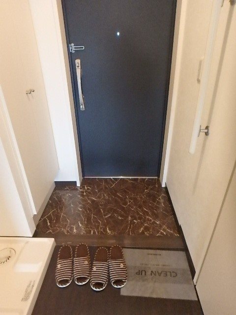 エヴァーモア 玄関