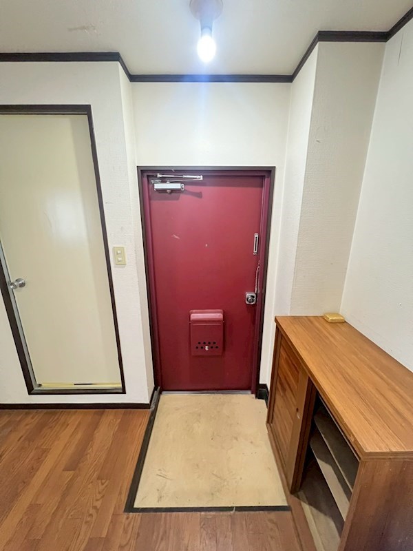 メルシービル  玄関