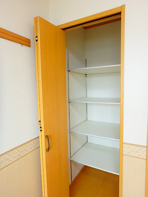 アンジェラ  その他8