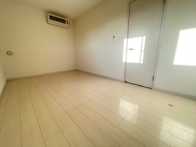 サンフライト ベッドルーム