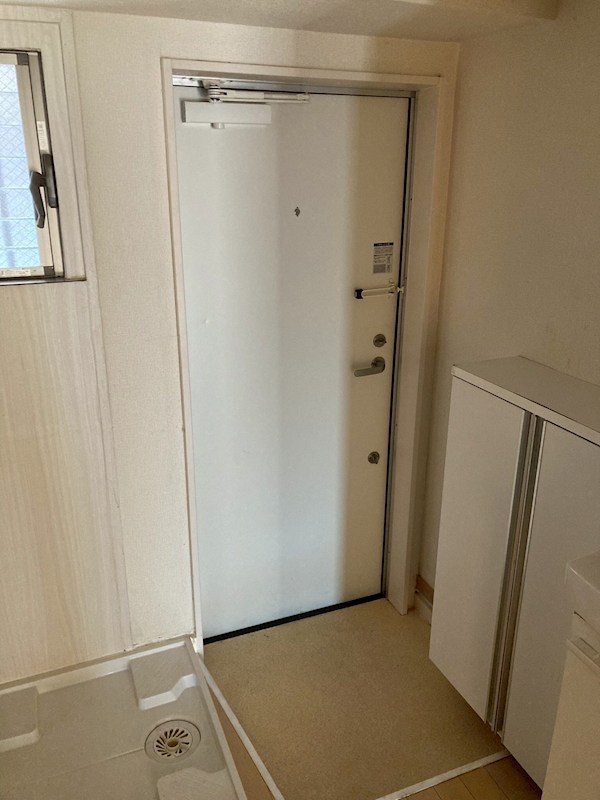 永和第10ビル 玄関