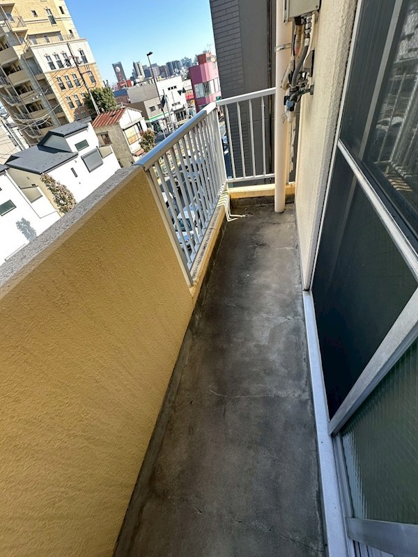 ピカイヤ千住桜木 ベランダ