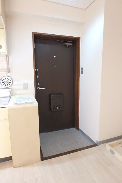 第２ヒカリマンション  玄関