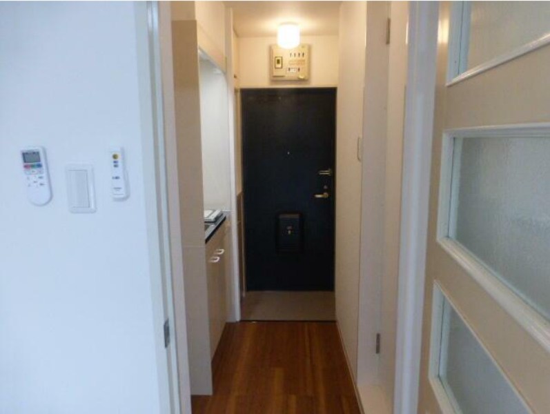 サンウィング南行徳 玄関