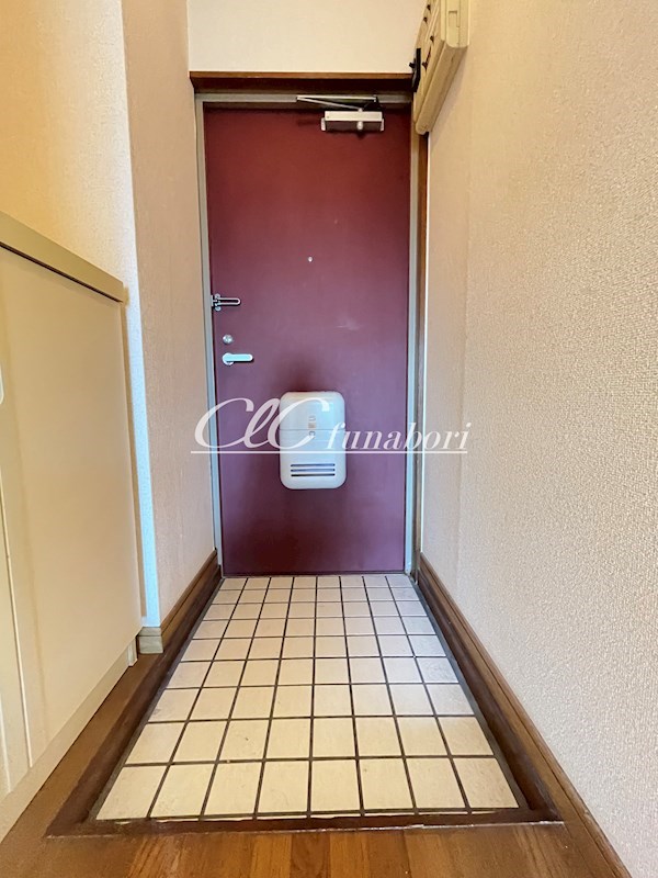 市川ハイムⅢ 玄関