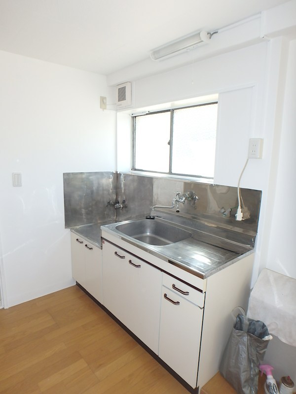 江口マンション キッチン