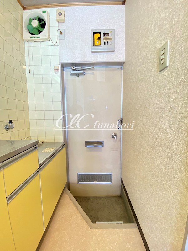 第３中川ハイツ 玄関