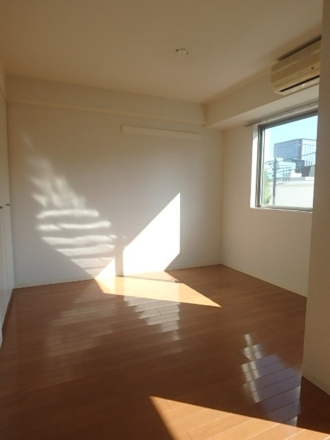 ユースハイム門前仲町 リビング