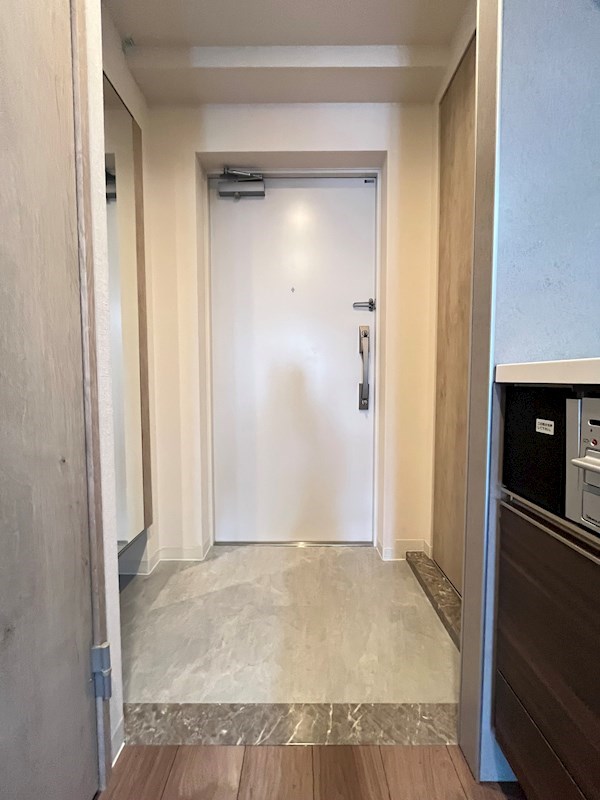 Nouvelle maison yamayaⅡ 玄関