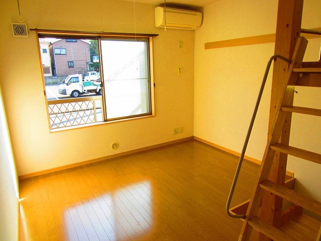 レスコムアルファ ベッドルーム