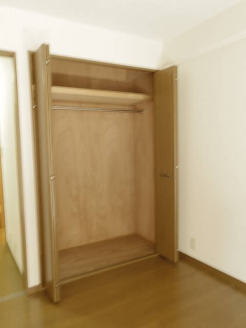 ハネーデュ その他1