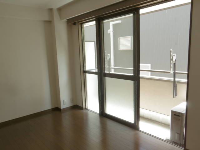 ハネーデュ ベッドルーム