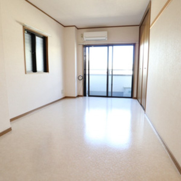 ベルメゾン南千住    リビング