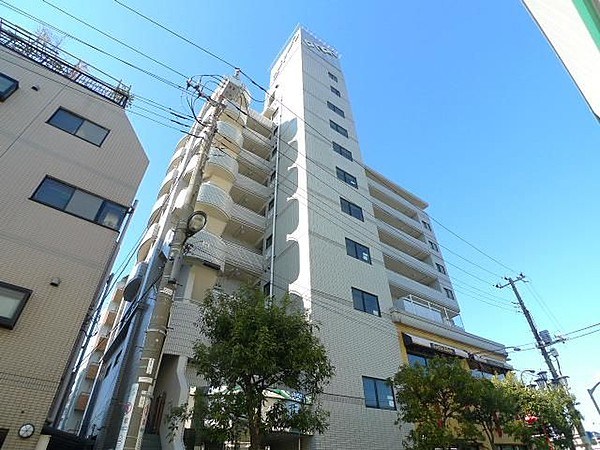 クイーンパレス浅伊 外観