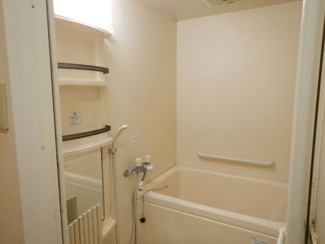 ロジェ  風呂画像