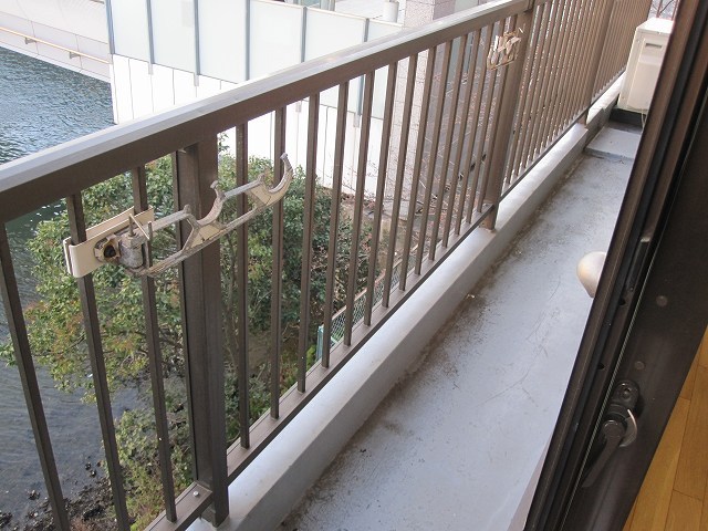 小倉ビル ベランダ