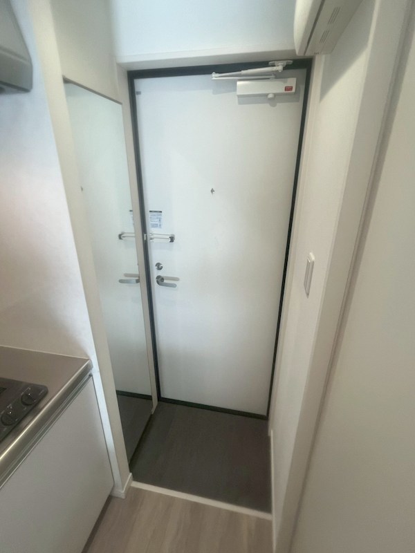 robot home千住大橋 玄関