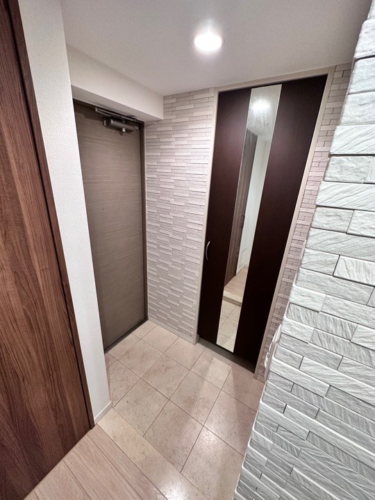 モナークレジデンス西葛西 玄関