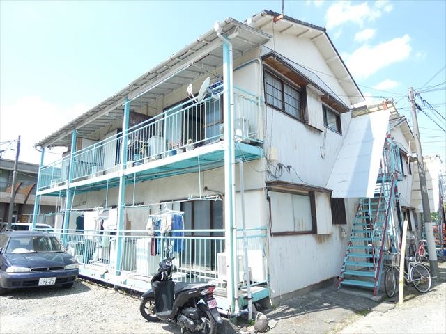 第3西亀荘  外観