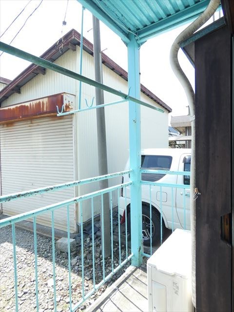 第3西亀荘  ベランダ