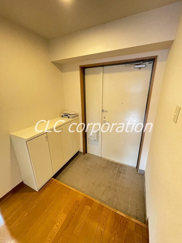 プルミエール清州 玄関