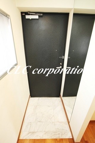 日本橋Ｔビル  玄関
