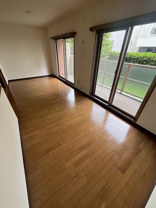 ケイティーズクリア リビング