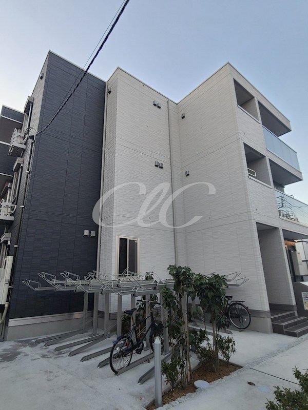 ルリアン谷中 外観