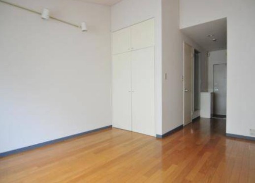 シェ・オークル リビング