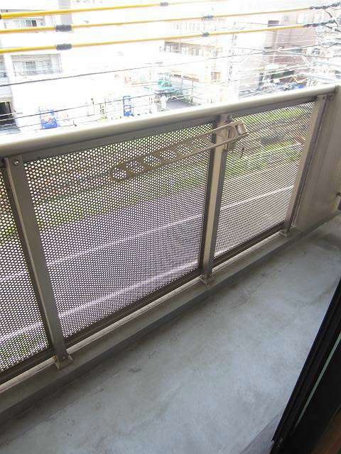 ＡＹビル   ベランダ