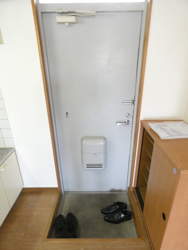 光央ハイツ２ 玄関