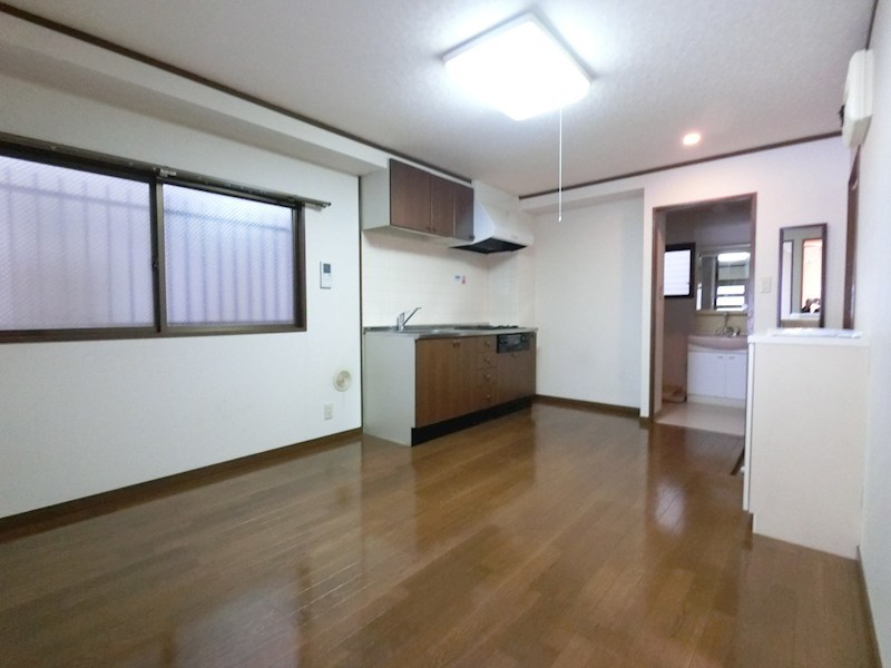 弥生ビル リビング