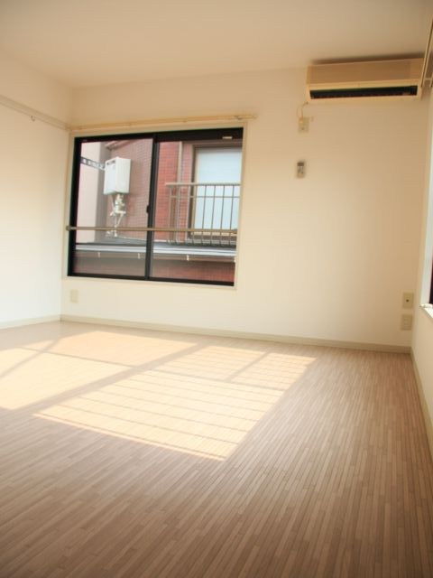 メゾンリジェール リビング