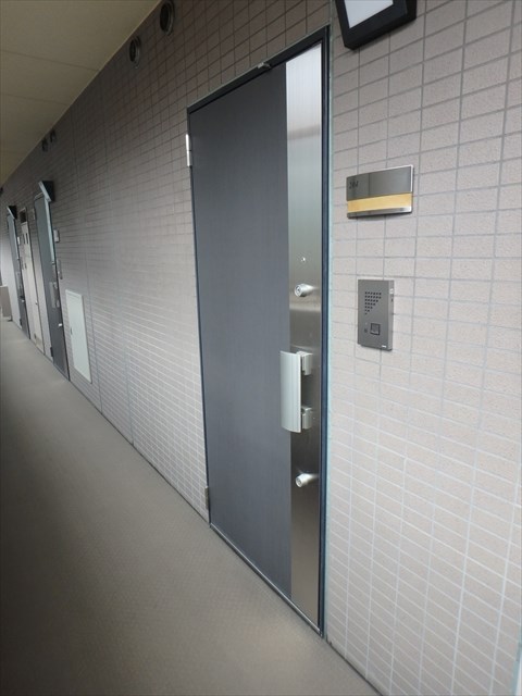 デュオステージ東十条 玄関