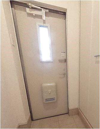 ポルトボヌール  玄関