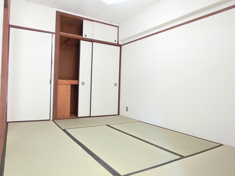 町田ファミール ベッドルーム