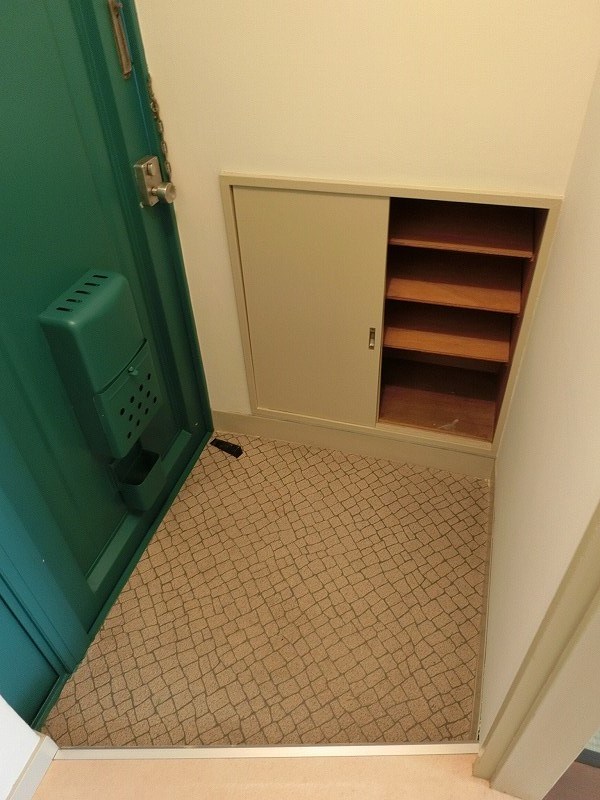 町田ファミール 玄関