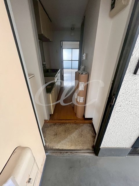 フルール綾瀬 玄関