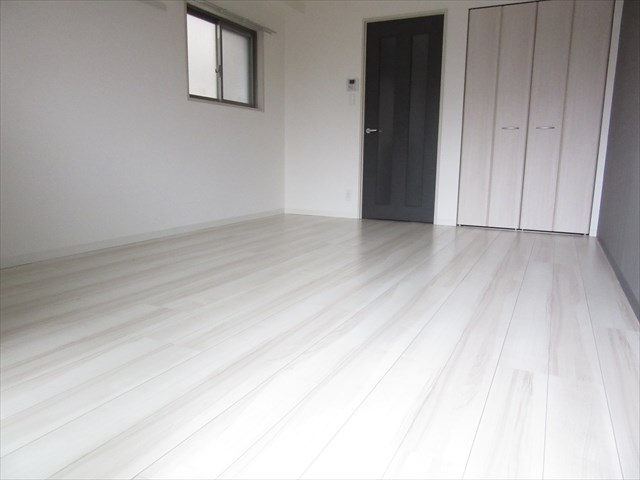 アンファンテーヌ  リビング