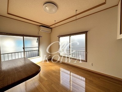 白井荘 リビング