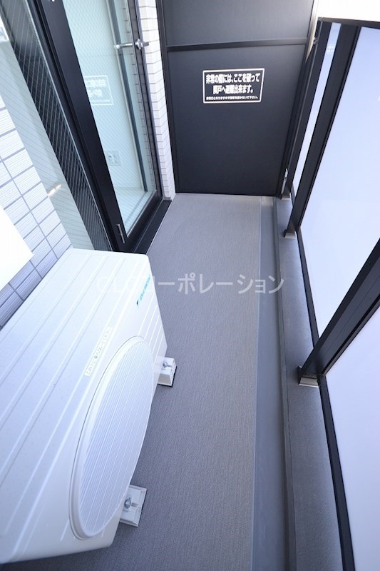 フュージョナル千住緑町 ベランダ