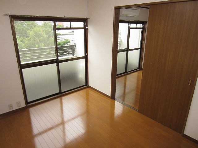 コーポラスオーヌマ    ベッドルーム