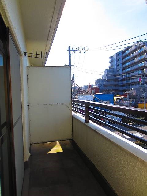 コーポラスオーヌマ    ベランダ