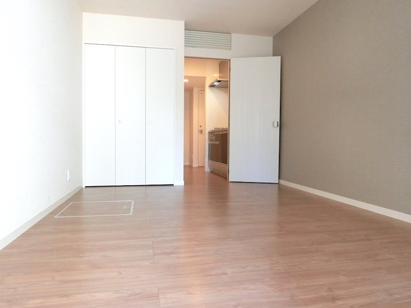 ファイネス梅田A棟 リビング