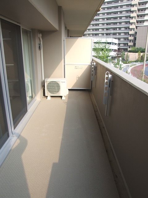 ロイヤルパークスリバーサイド ベランダ